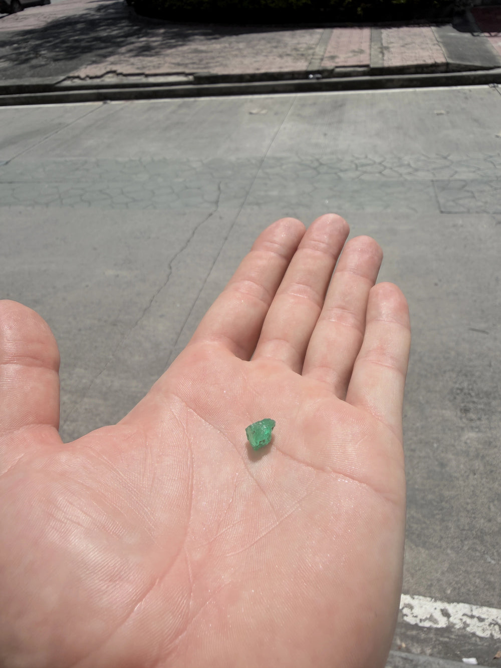 Pierre brute · Émeraude Colombie - 0,885 ct