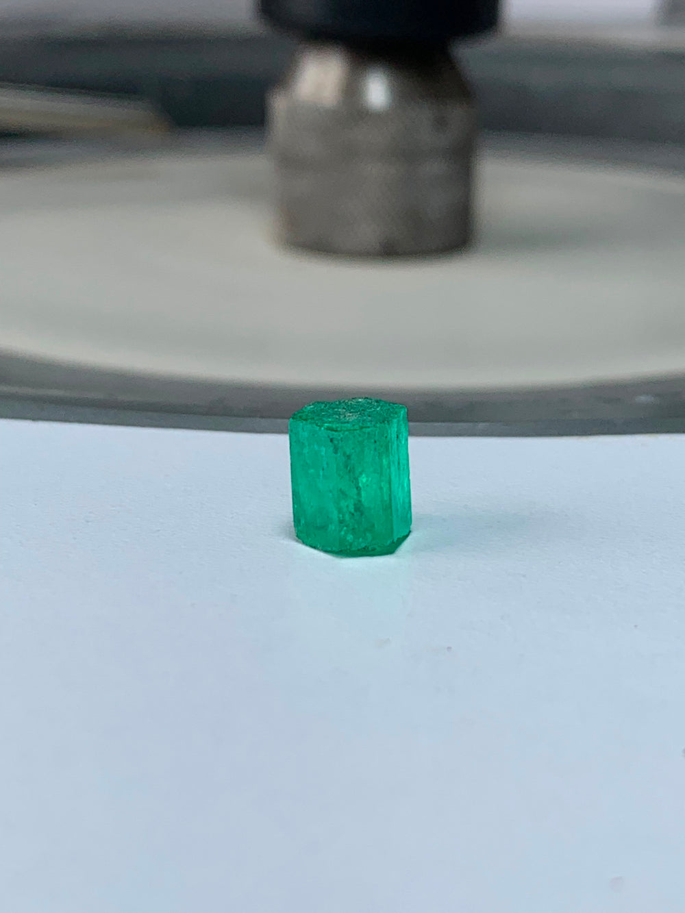 Pierre brute · Émeraude Colombie - 1,335 ct